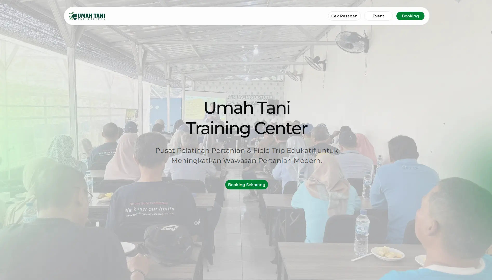 Umah Tani Training Platform mockup